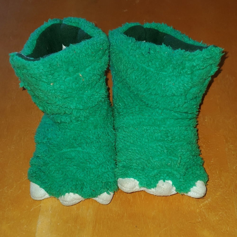 Toddler monster feet slippers size 9/10